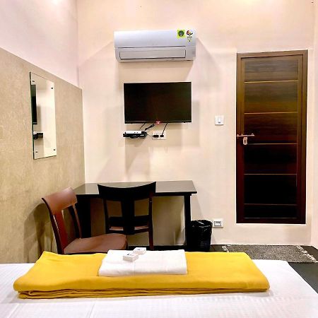 Reach Residency Hotel Kochi ภายนอก รูปภาพ