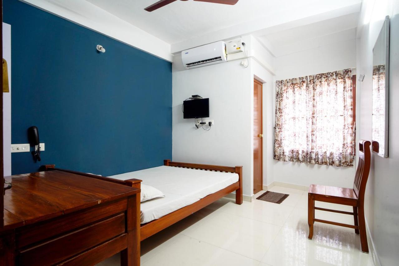 Reach Residency Hotel Kochi ภายนอก รูปภาพ