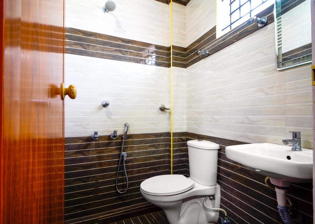 Reach Residency Hotel Kochi ภายนอก รูปภาพ