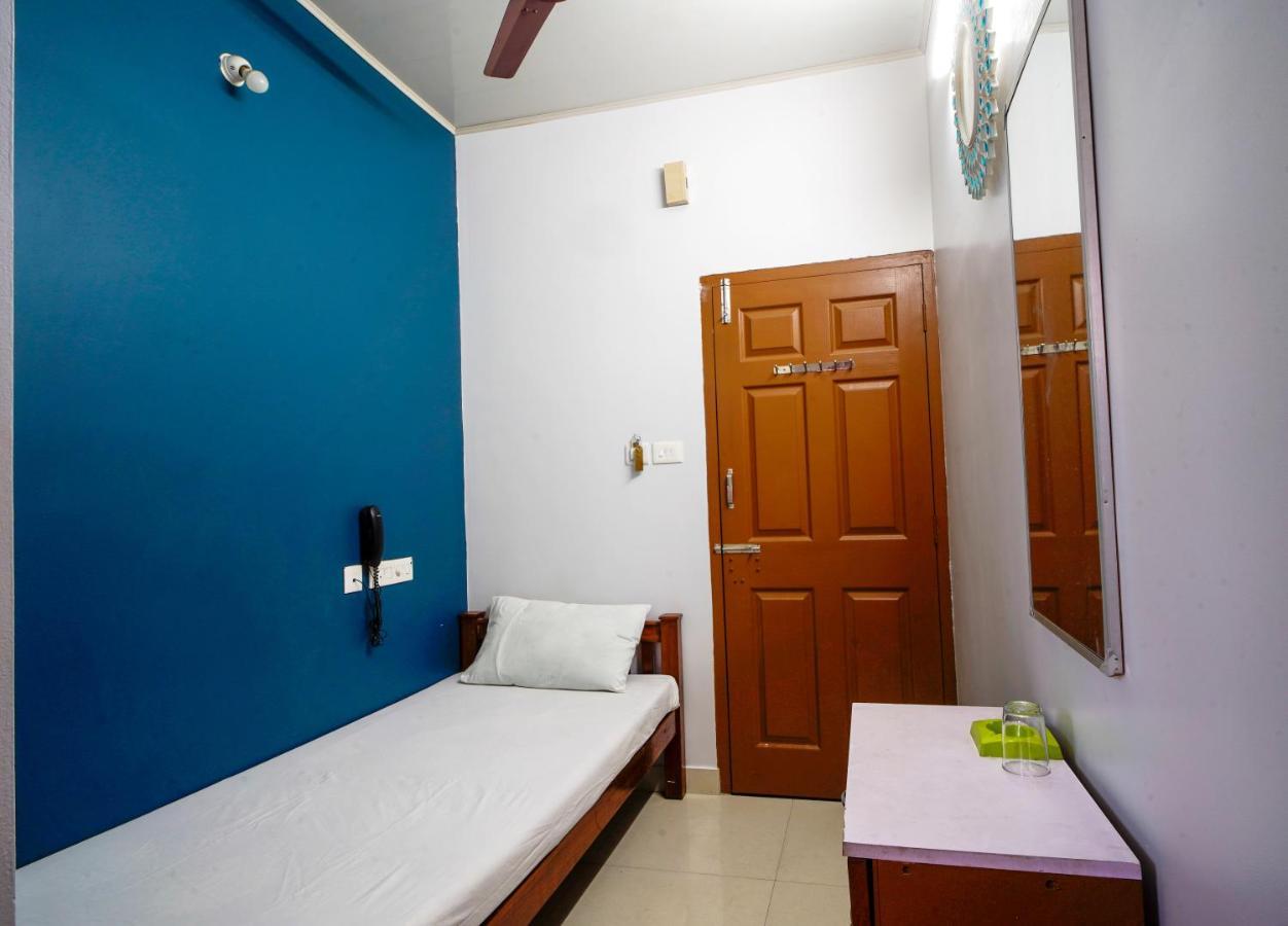 Reach Residency Hotel Kochi ภายนอก รูปภาพ