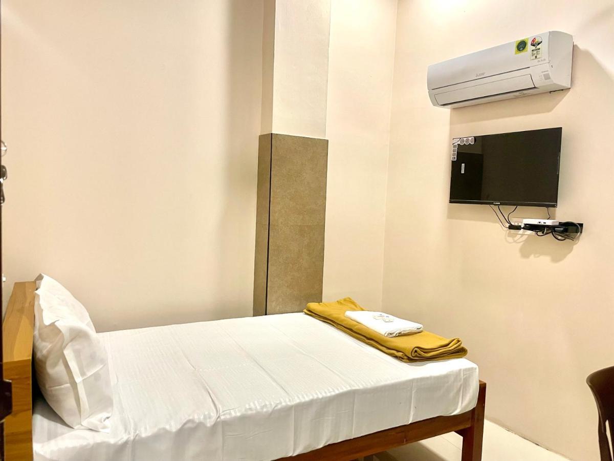 Reach Residency Hotel Kochi ภายนอก รูปภาพ