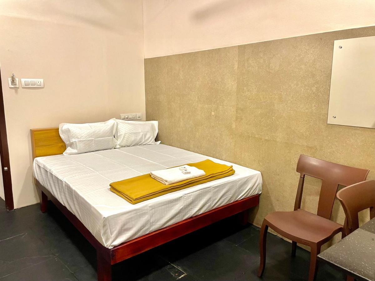 Reach Residency Hotel Kochi ภายนอก รูปภาพ