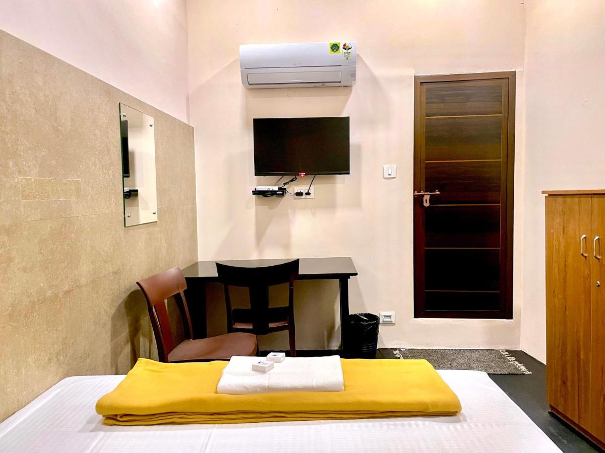 Reach Residency Hotel Kochi ภายนอก รูปภาพ