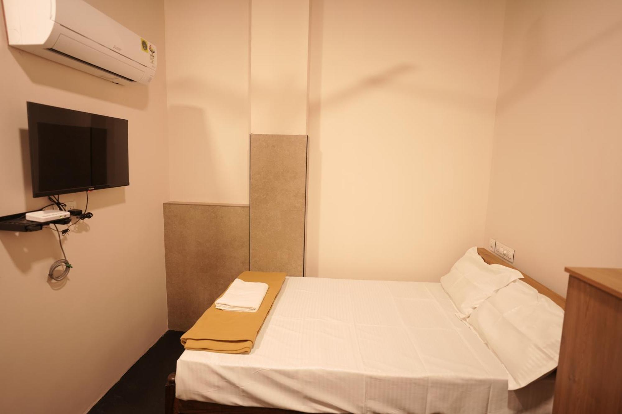 Reach Residency Hotel Kochi ภายนอก รูปภาพ