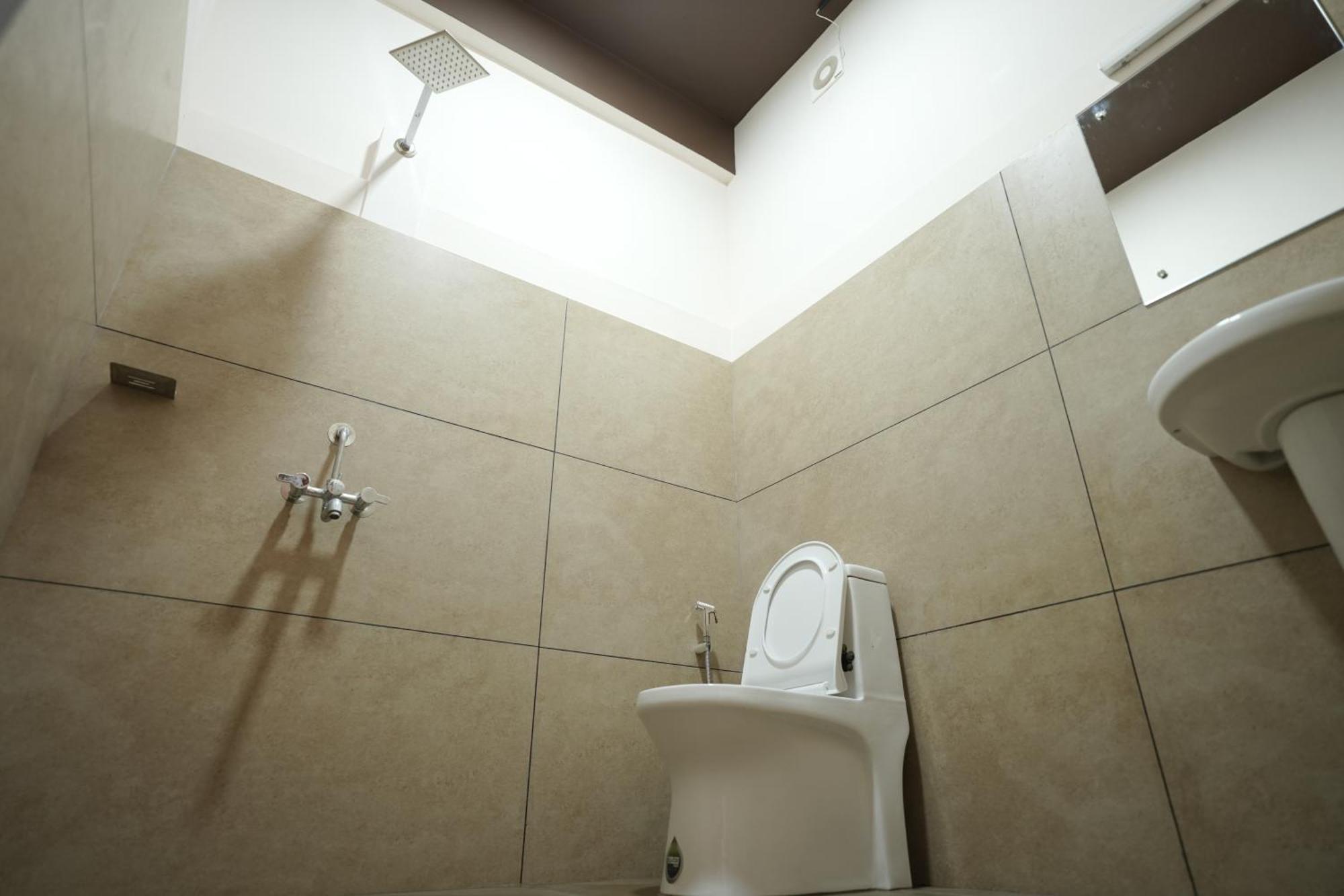 Reach Residency Hotel Kochi ภายนอก รูปภาพ